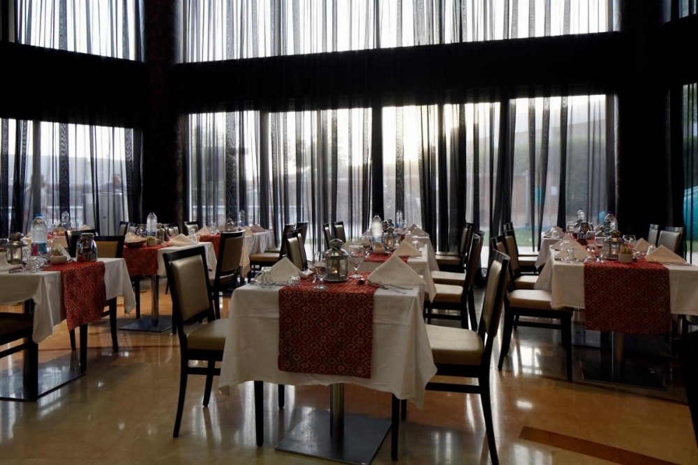 Holiday Inn Riyadh Izdihar, an IHG Hotel Image 39